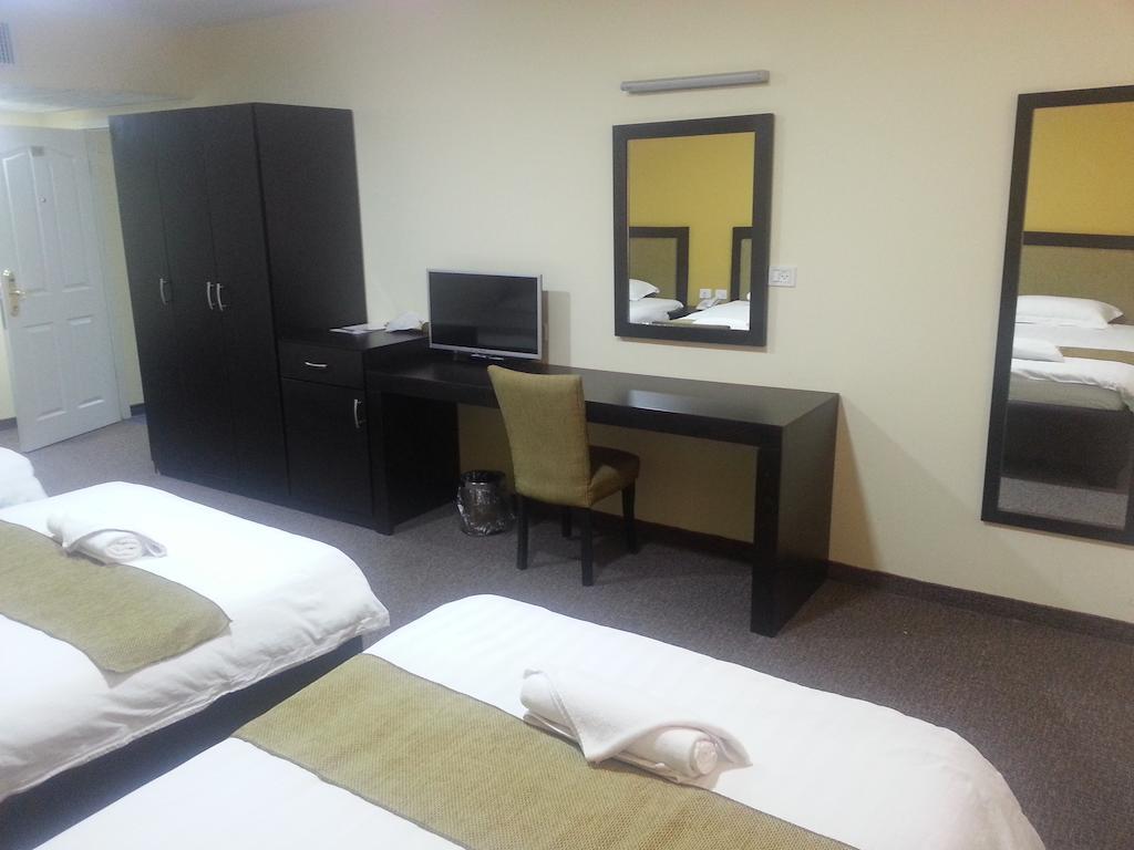 Holy Family Hotel เบธเลเฮม ภายนอก รูปภาพ