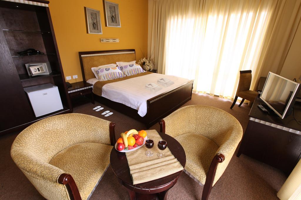 Holy Family Hotel เบธเลเฮม ภายนอก รูปภาพ
